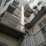 La Casa Di Veronique