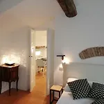 アパート La Casa Di Veronique コモ