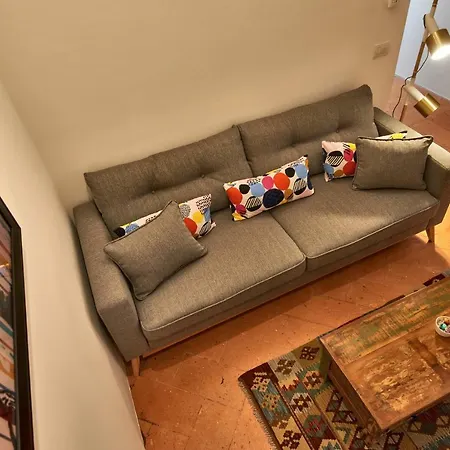 La Casa Di Veronique Daire Como